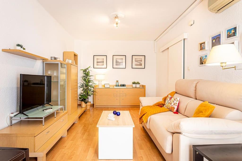 발렌시아 Precioso Piso Moderno: Terraza, A/C, Netflix, Wifi 아파트 외부 사진
