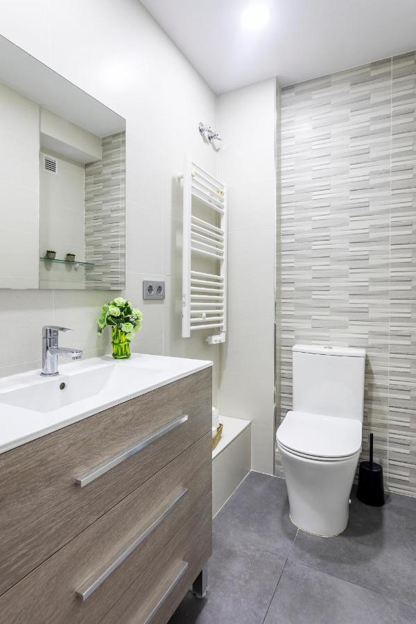 발렌시아 Precioso Piso Moderno: Terraza, A/C, Netflix, Wifi 아파트 외부 사진
